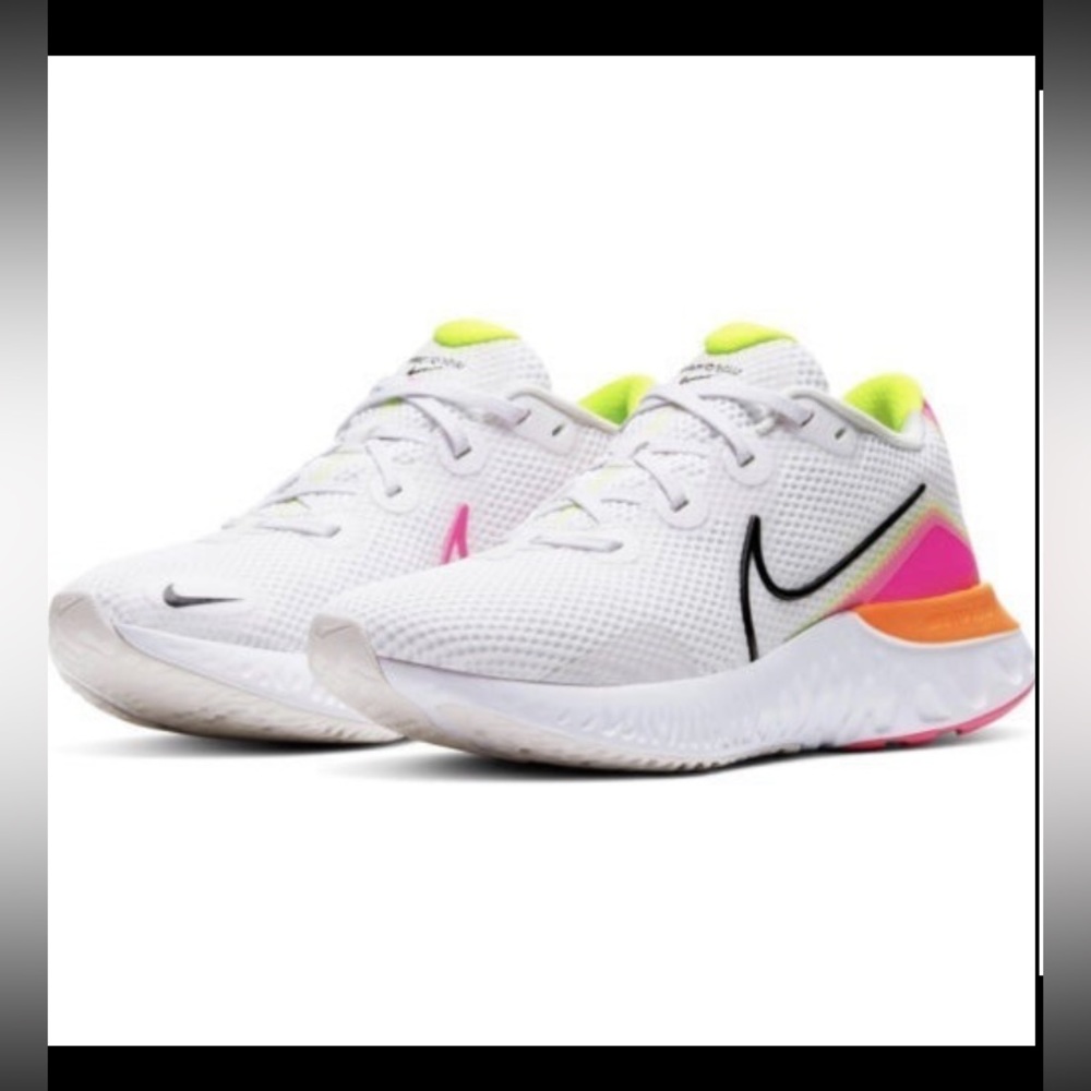 Nike Renew React Womens Size 9 White/Neon Great Condition!